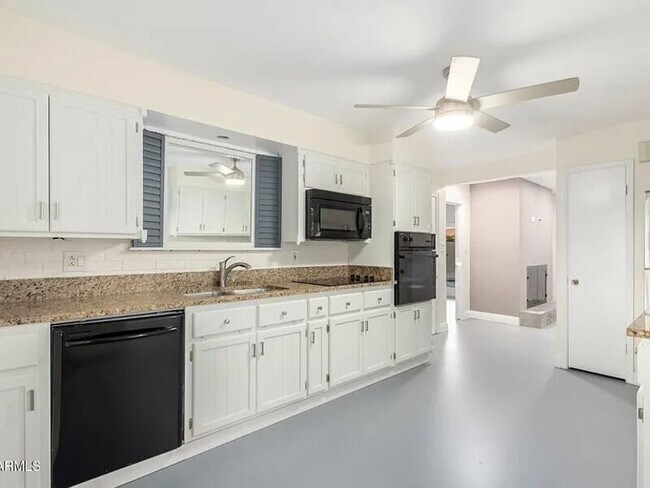 2607 N 74th Pl in Scottsdale, AZ - Building Photo - Building Photo