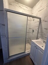 4500 S Wood St, Unit 2M in Chicago, IL - Building Photo - Building Photo