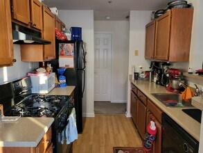 9809 Gable Ridge Ter in Rockville, MD - Building Photo - Building Photo
