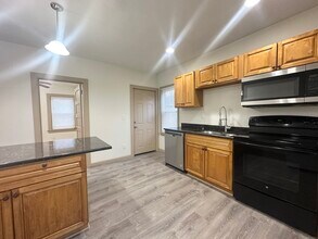 47 Carolina Ave, Unit 2 in Providence, RI - Building Photo - Building Photo
