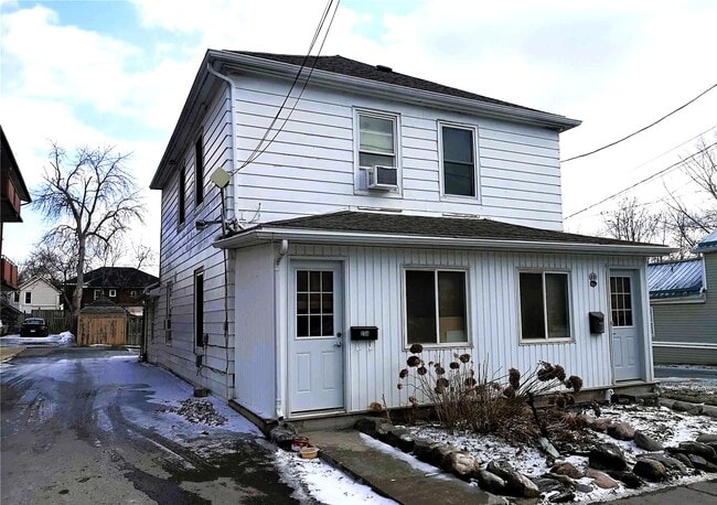 23 Murney St in Belleville, ON - Building Photo - Building Photo