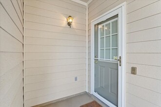 141 Dickens Cir in Georgetown, TX - Foto de edificio - Building Photo