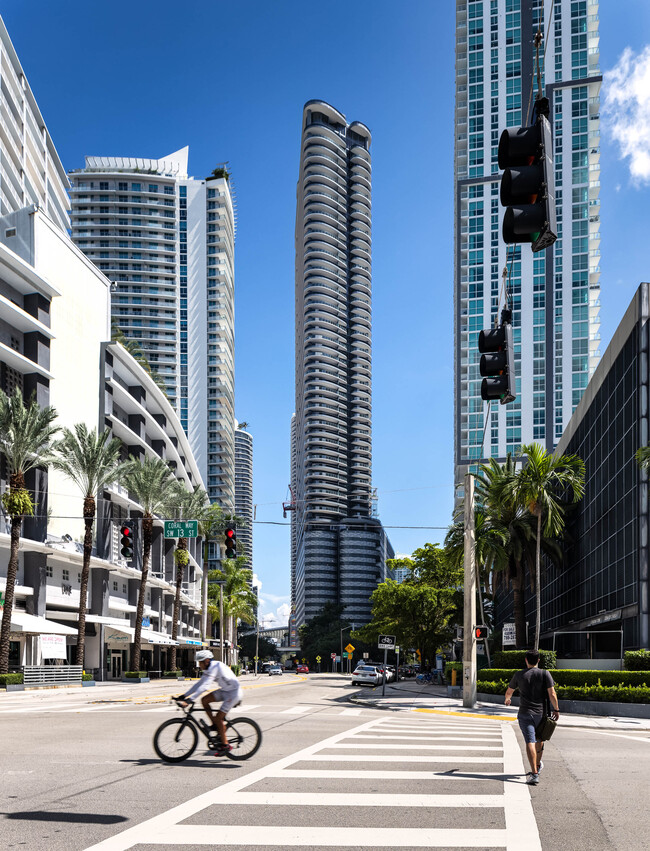 Brickell Flatiron in Miami, FL - Building Photo - Building Photo