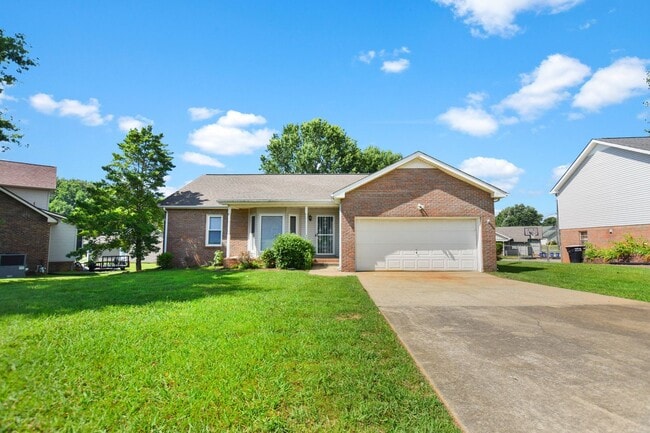 property at 2903 Sarah Beth Ct