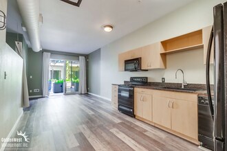 777 Sixth Ave in San Diego, CA - Foto de edificio - Building Photo