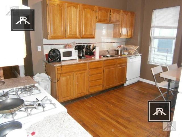 38 Brainerd Rd in Boston, MA - Building Photo