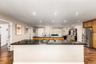 8719 E Osborn Rd in Scottsdale, AZ - Building Photo - Building Photo