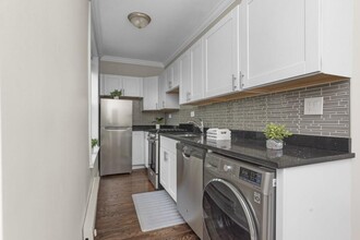 915 W Waveland Ave in Chicago, IL - Building Photo - Building Photo