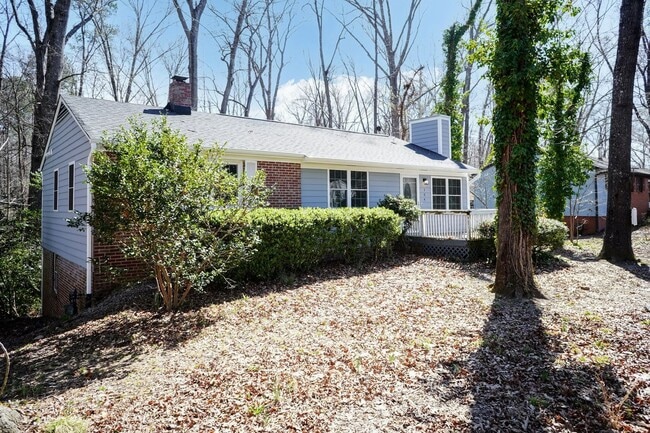 property at 304 Hickory Dr