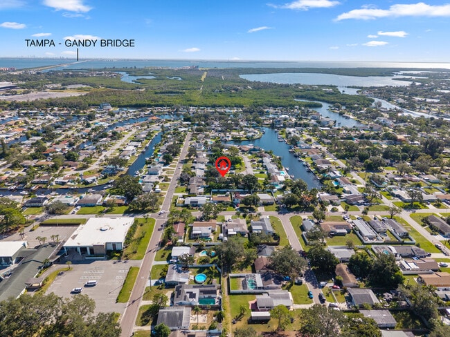 9318 1st St N in St. Petersburg, FL - Building Photo - Building Photo