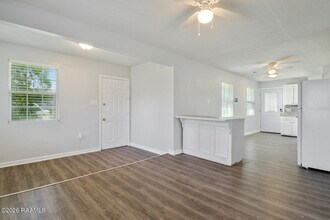 715 Central Rd in Baton Rouge, LA - Building Photo - Building Photo