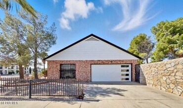 2153 Trawood Dr in El Paso, TX - Building Photo - Building Photo