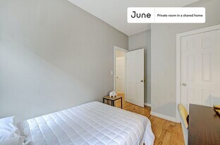 Room in Shared 2.0 bed/1 bath home in Brooklyn, NY - Building Photo