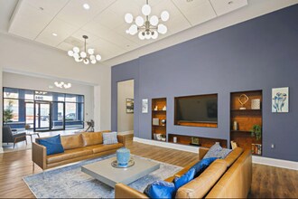 301 W Franklin St in Baltimore, MD - Foto de edificio - Building Photo