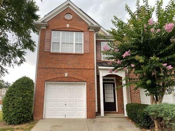 property at 3884 Dandridge Way NW