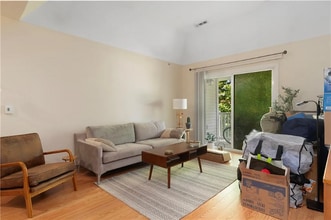 86 Mill St in Woonsocket, RI - Building Photo - Building Photo