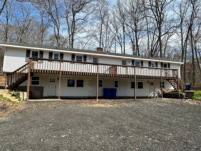 131 Camp Meeting Rd in bolton, CT - Building Photo - Building Photo