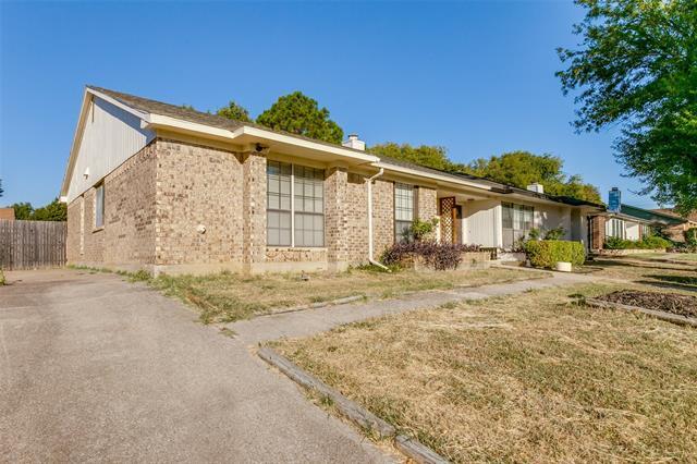 3009 Hilltop Dr in Euless, TX - Building Photo - Building Photo