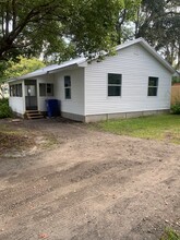 200 E Cochran Ave, Unit 300 in Hastings, FL - Building Photo - Building Photo