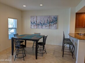 33575 N Dove Lakes Dr-Unit -1013 in Cave Creek, AZ - Building Photo - Building Photo