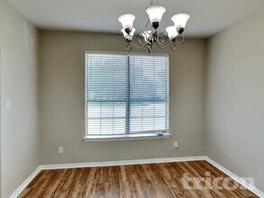 963 Oak Lynn Dr in Willis, TX - Building Photo - Building Photo