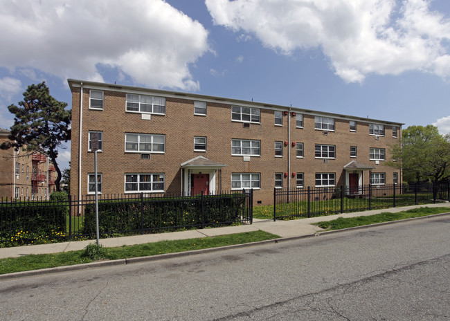 Willie T. Wright Apartments in Newark, NJ - Building Photo - Building Photo