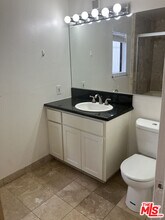 698 S Berendo St in Los Angeles, CA - Building Photo - Building Photo
