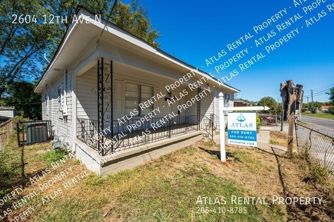 2604 12th Ave N in Bessemer, AL - Building Photo - Building Photo