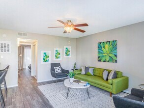 Emerson Square in Tempe, AZ - Building Photo - Building Photo