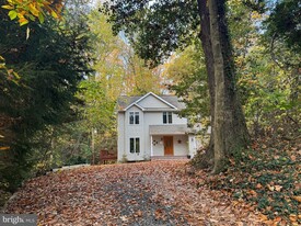 836 Dogwood Trail