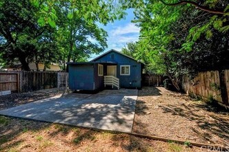 1026 W 5th St in Chico, CA - Building Photo - Building Photo