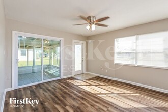 6245 Jordan St in North Port, FL - Building Photo - Building Photo