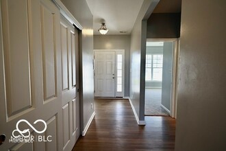 8105 Milender Blvd in Indianapolis, IN - Building Photo - Building Photo