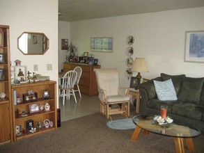 Lookingglass Apartments in Roseburg, OR - Foto de edificio - Interior Photo