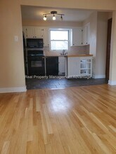 217 Gardenia Ave in Royal Oak, MI - Building Photo - Building Photo
