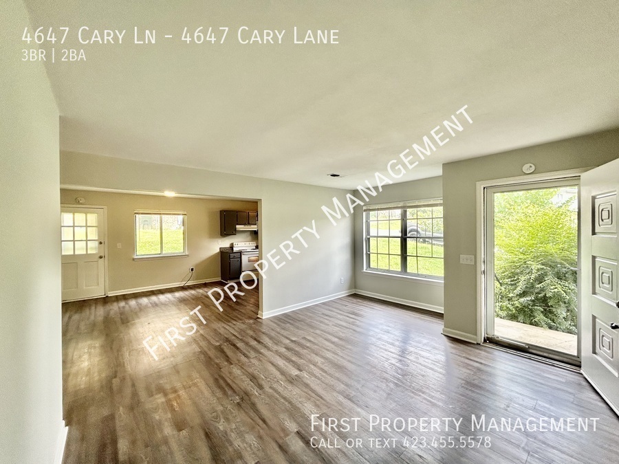 4647 Cary Ln-Unit -4647 Cary Lane in Chattanooga, TN - Foto de edificio