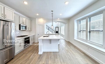13013 Cobalt Cove Ct in La Marque, TX - Building Photo - Building Photo