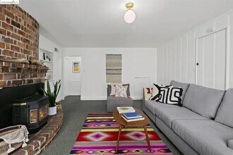4254 Gregory St in Oakland, CA - Building Photo - Building Photo
