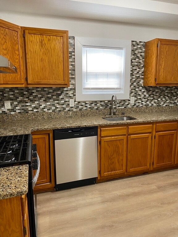 107 E Squantum St in Quincy, MA - Building Photo - Building Photo