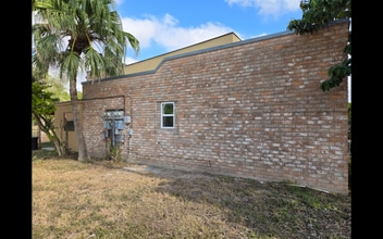 301 Bolivar Ave in Rancho Viejo, TX - Building Photo - Building Photo