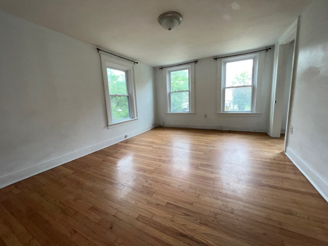 1411 Dunnsville Rd