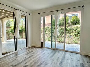 131 Espina in Irvine, CA - Building Photo - Building Photo