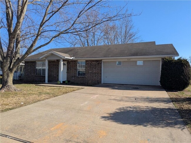 property at 704 S Little St