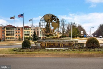 3330 N Leisure World Blvd-Unit -5-915 in Silver Spring, MD - Building Photo - Building Photo