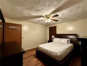 44 Beatrice Ave in Warwick, RI - Building Photo - Building Photo