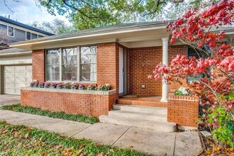 6363 Marquita Ave in Dallas, TX - Building Photo - Building Photo