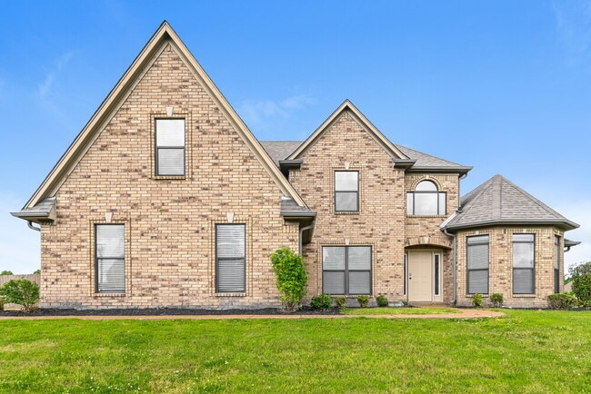 property at 6755 Clarmore Dr