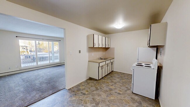 9807-9108 108 Ave in Grande Prairie, AB - Building Photo - Building Photo