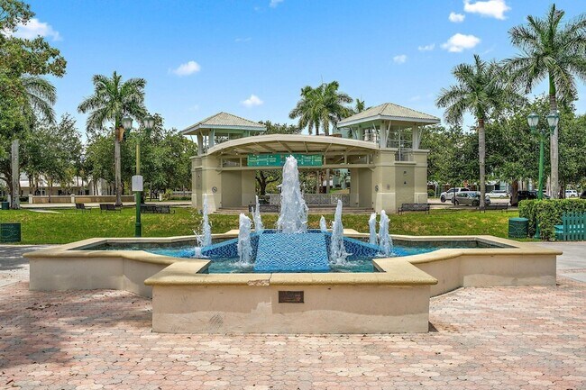 1200 Town Center Dr, Unit 427 in Jupiter, FL - Building Photo - Building Photo