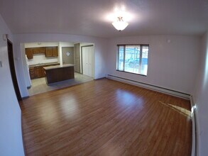 2109 Central Ave, Unit B in Fairbanks, AK - Building Photo - Building Photo